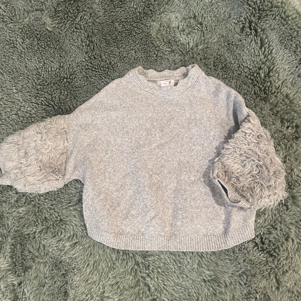 Gray Sweater with fuzzy sleeves